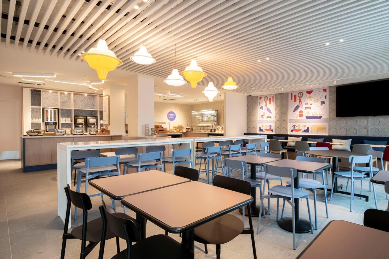 Holiday Inn Express & Suites Ghent By Ihg Exterior photo